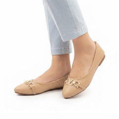 Fawn V buckle Pumps
