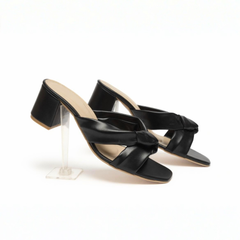 Black Knot Square Heels